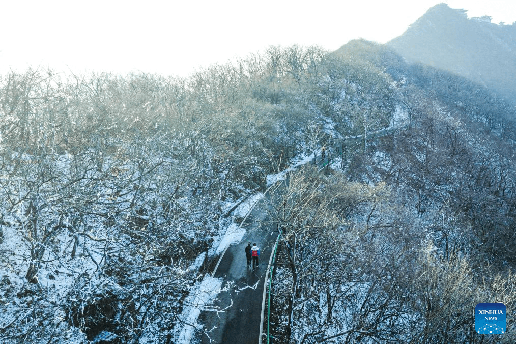 Snow-covered Dahong Mountain Scenic Spot in Suizhou, central China's Hubei-1