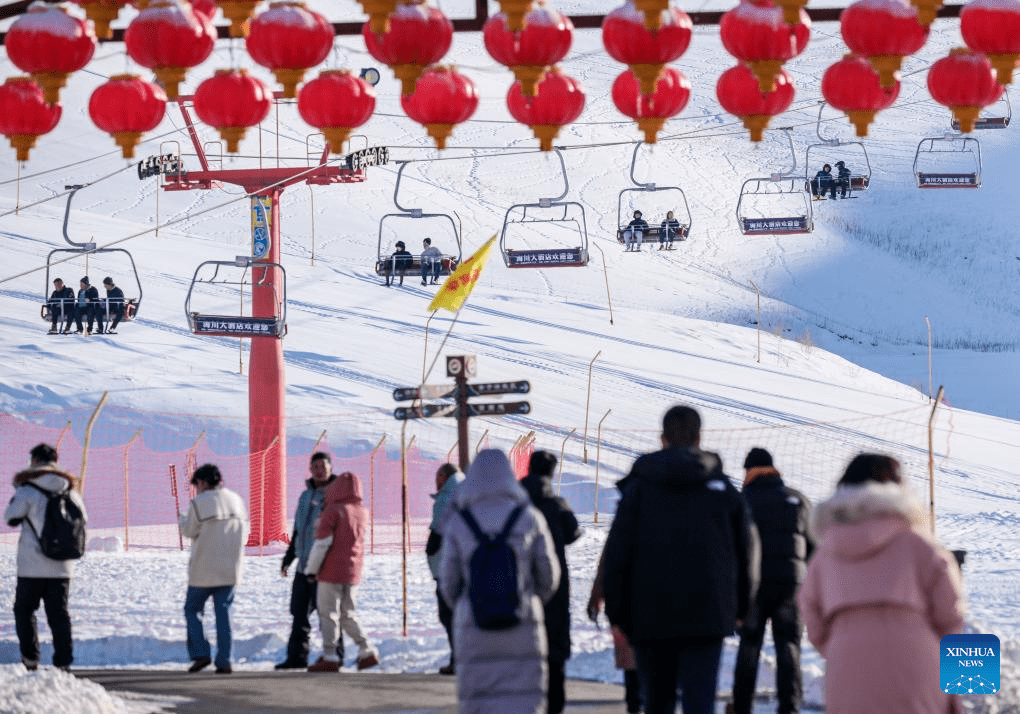 In pics: ski resort in Xinjiang-3