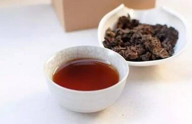 Pu'er Tea Taboos and Pu'er Tea's Five 