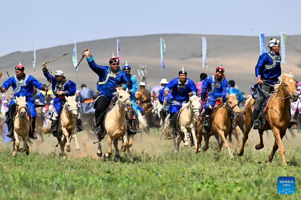 34th Naadam festival kicks off in China's Inner Mongolia-3