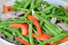 Home-Style Stir-Fried Green Beans-4