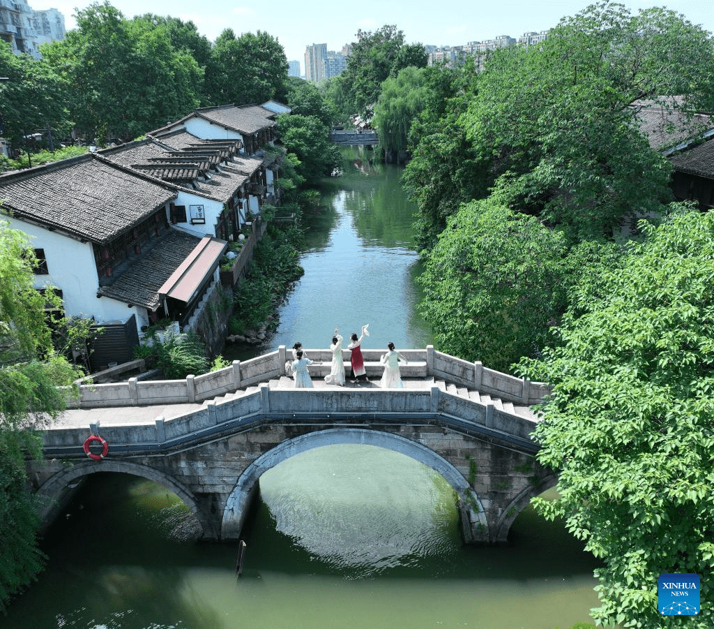 Grand Canal breathes new life into culture and tourism of Hangzhou-1