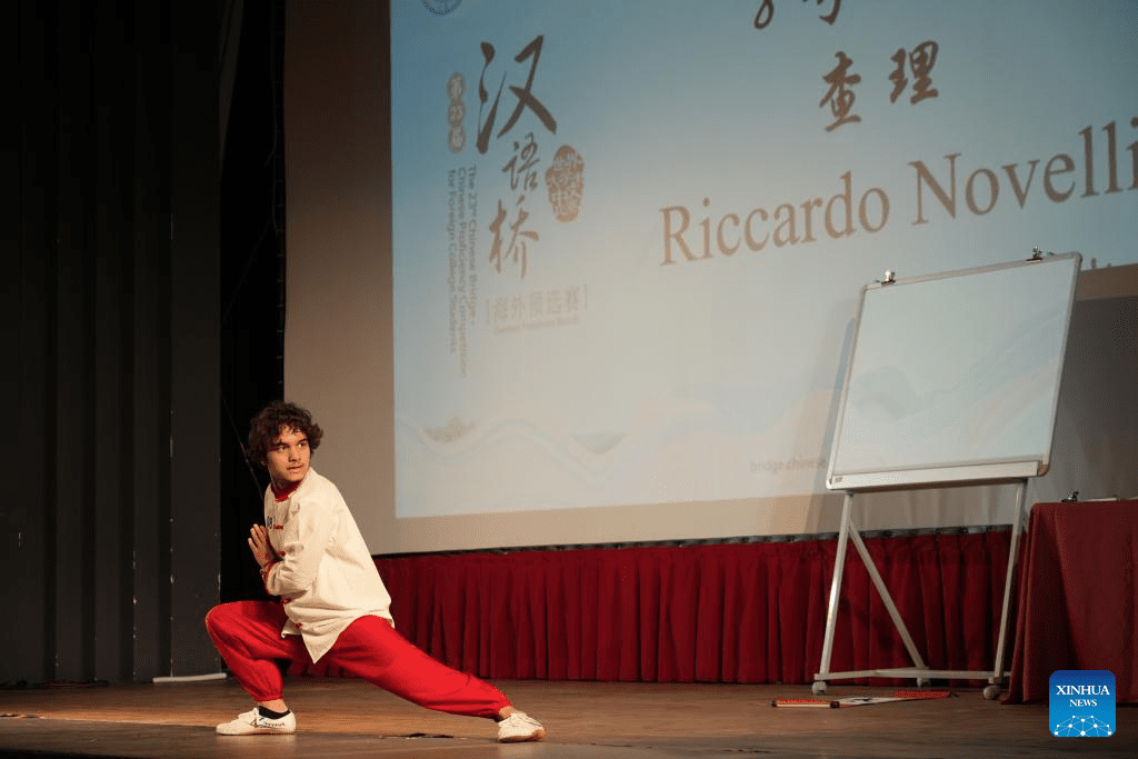 Feature: Italian students show off Chinese language skills in competition-2