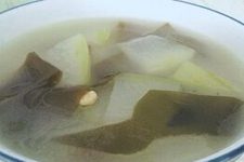 How to Make Winter Melon Seaweed Soup-3