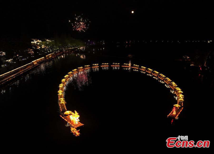 200-meter-long dragon boat rafts on river-5