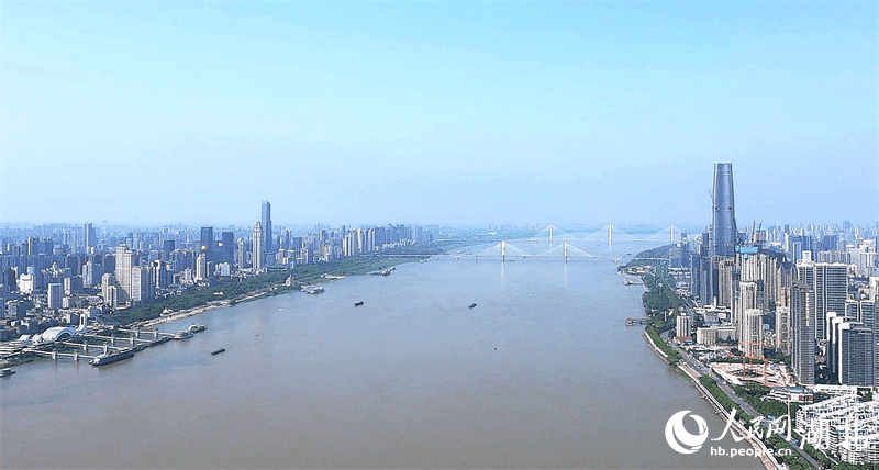 Discover beauty of Wuhan through bridges-8