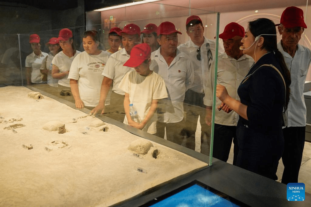 Ancient Silk Road underground tombs museum opens in Xinjiang-5