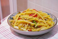 How to Make Stir-Fried Shredded Potatoes-5