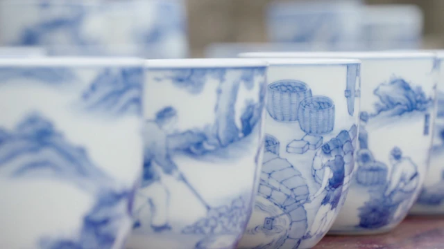 The Chinese Porcelain Trail: Discovering the Legacy and Craftsmanship in a Captivating Documentary-5