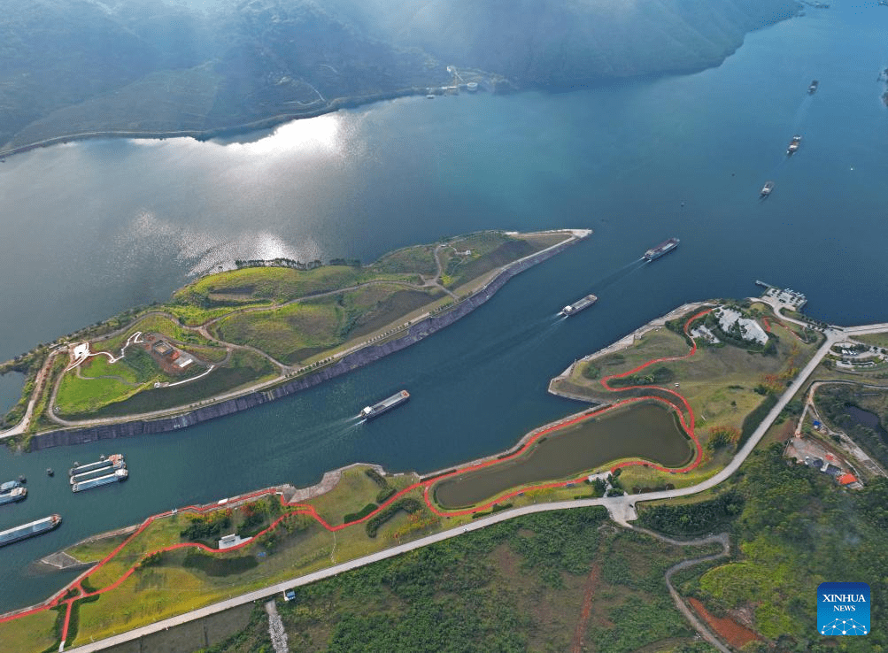 Scenery of Dateng Gorge Water Conservancy project in S China's Guangxi-1