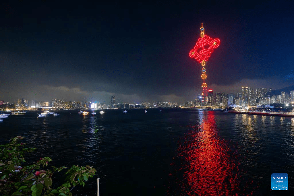 Drone light show featuring traditional Chinese culture staged in Hong Kong-7