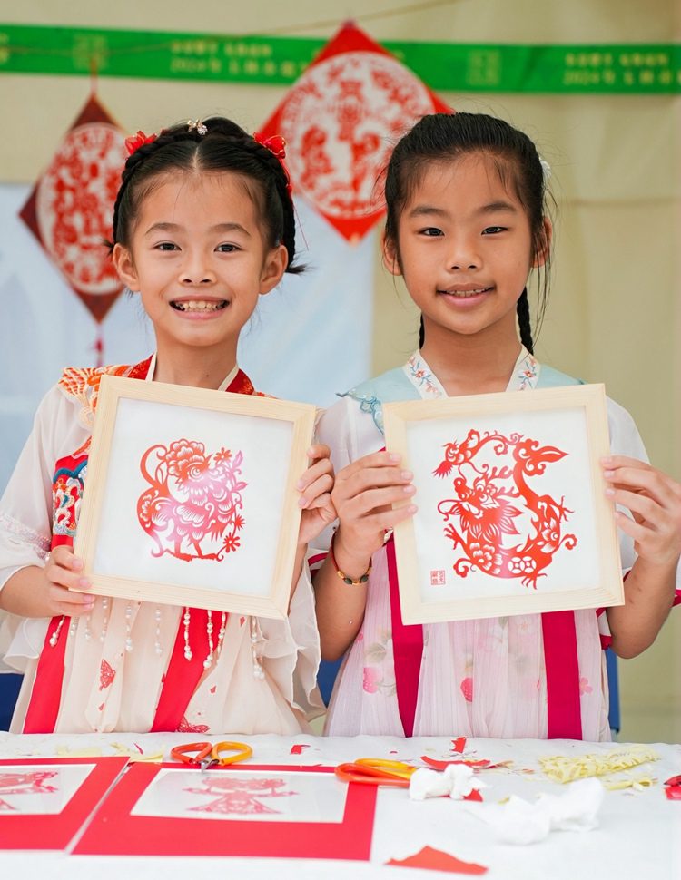 Yulin in S China's Guangxi celebrates Duanwu Festival with cultural activities-2