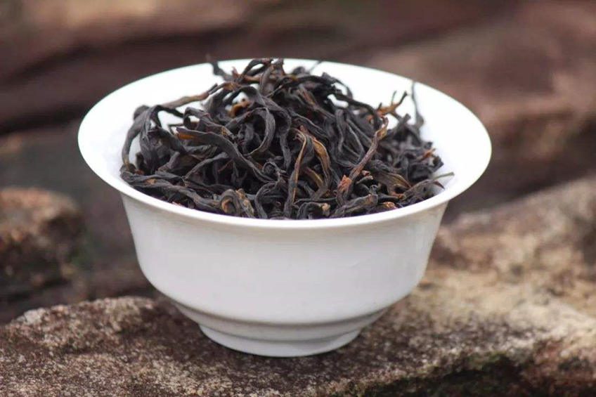 China Fenghuang Dancong (Phoenix Oolong Tea)-1