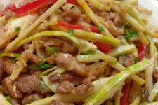 How to Make Bamboo Shoots Stir-Fried with Meat