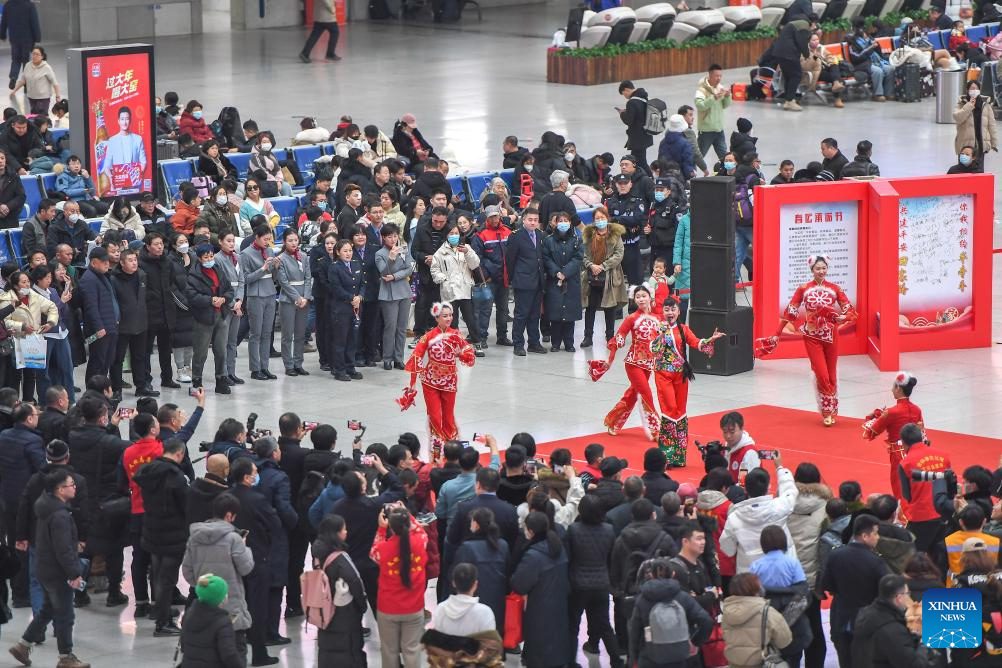 Spring Festival travel rush kicks off with record-breaking trips expected-2