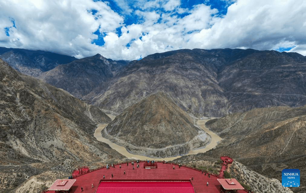 View of bend of Jinsha River in SW China-3