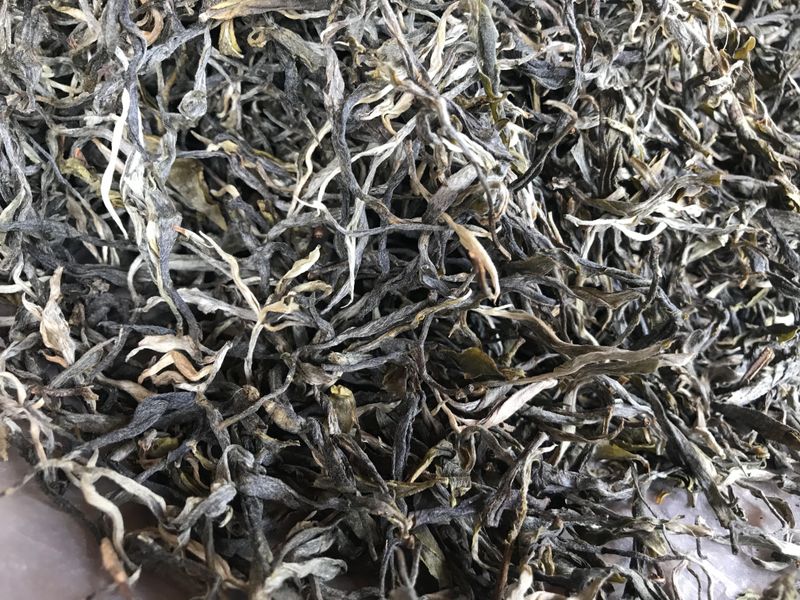 Characteristics of Banpen Ancient Tree Tea-3