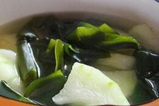 How to Make Winter Melon Seaweed Soup