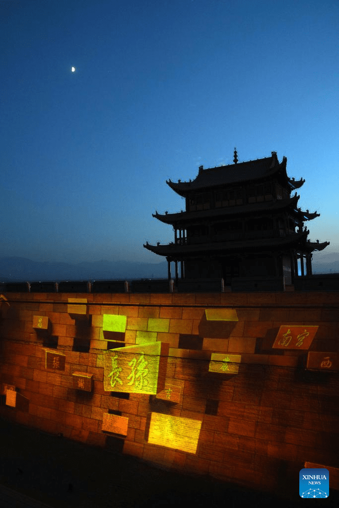 Night view of Jiayu Pass scenic area in China's Gansu-3