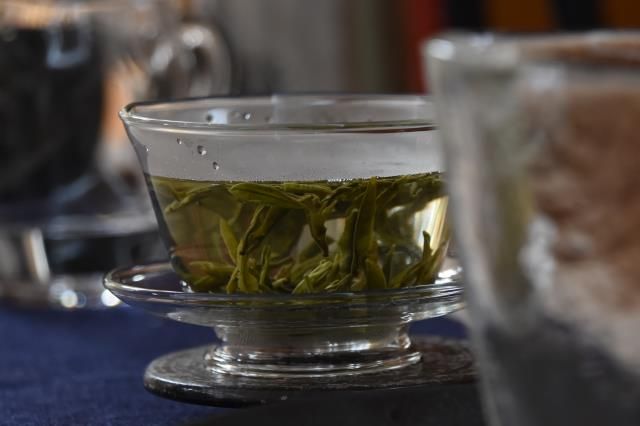 The Charm of Tea — An Irreplaceable Gem of Beverages-2