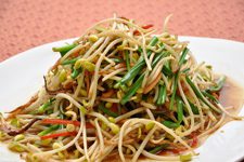 How to Prepare Bean Sprouts-3