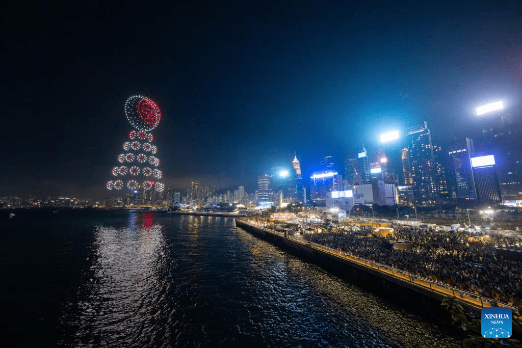 Drone light show featuring traditional Chinese culture staged in Hong Kong-4