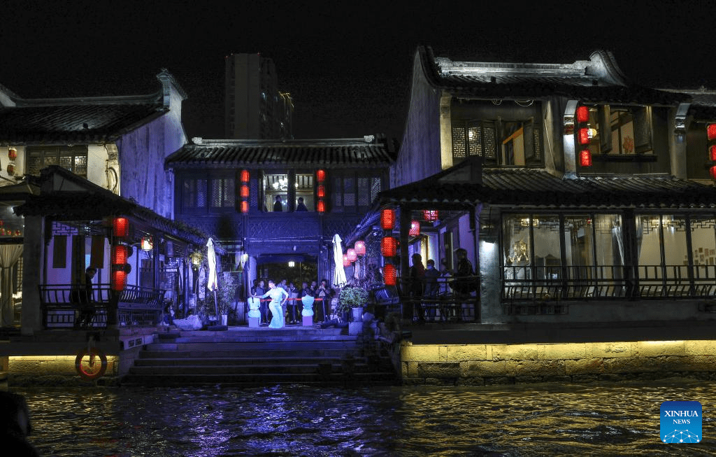 View along Grand Canal in Wuxi, E China-3