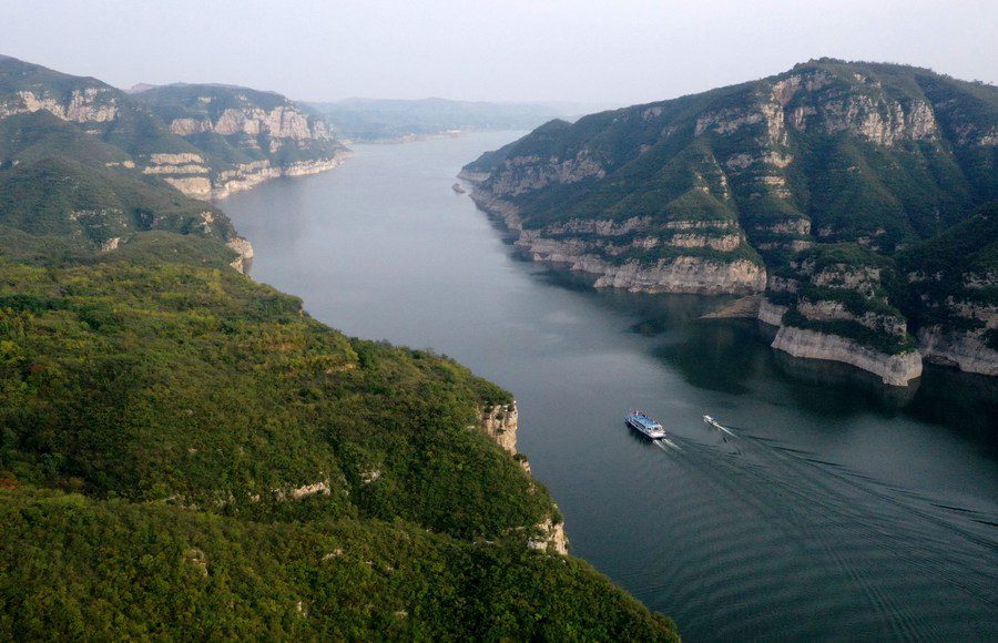 In pics: Autumn scenery along Xiaolangdi water conservancy project on the Yellow River-10