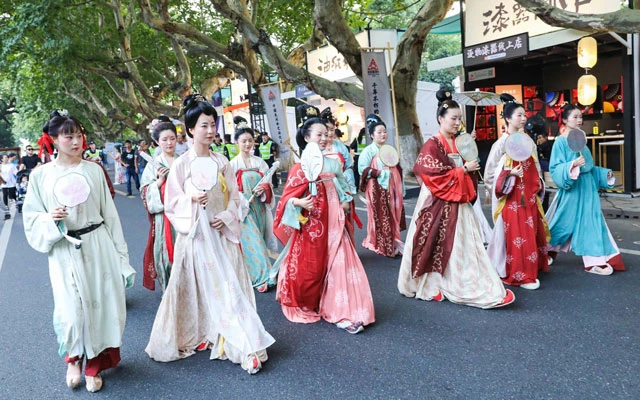 Top 10 Hanfu Cities in China-16