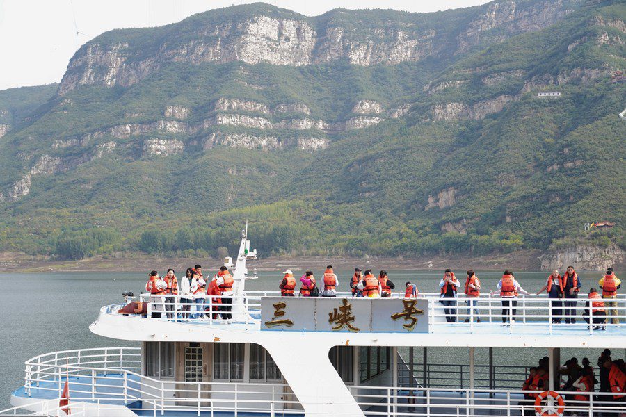 In pics: Autumn scenery along Xiaolangdi water conservancy project on the Yellow River-7