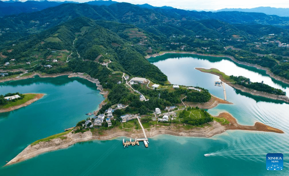 Scenery of Yinghu Lake scenic spot in Ankang, NW China-4