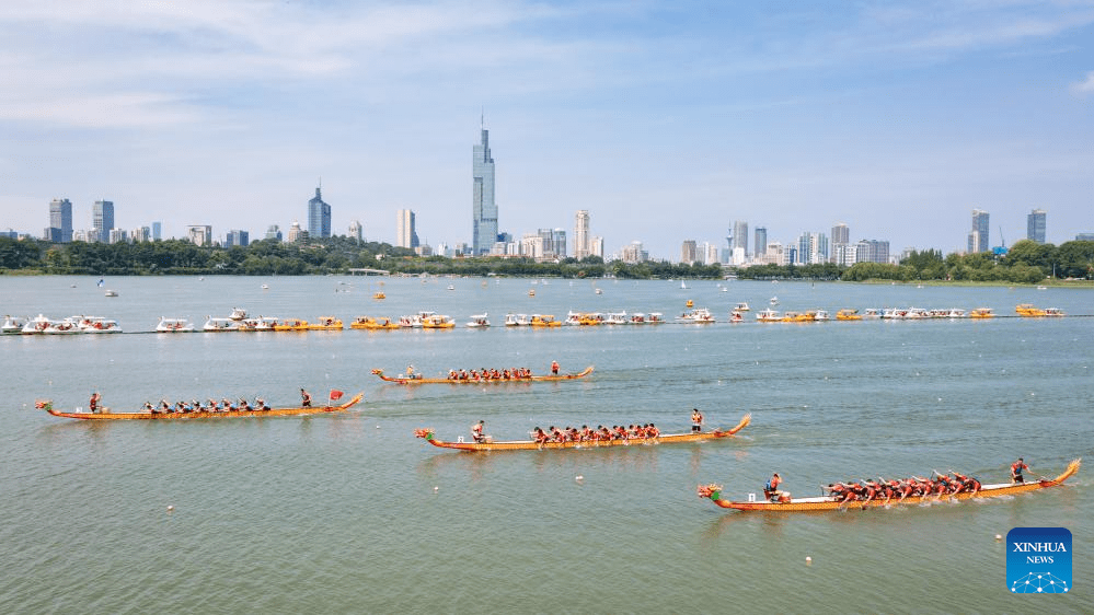 Dragon boat races held across China to mark Duanwu Festival-7