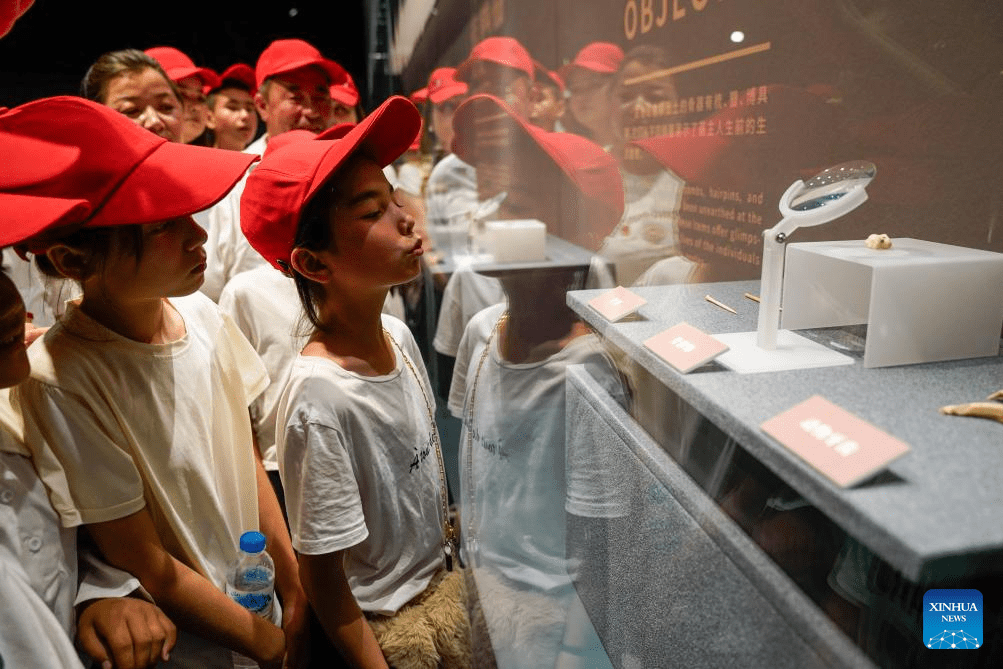 Ancient Silk Road underground tombs museum opens in Xinjiang-7