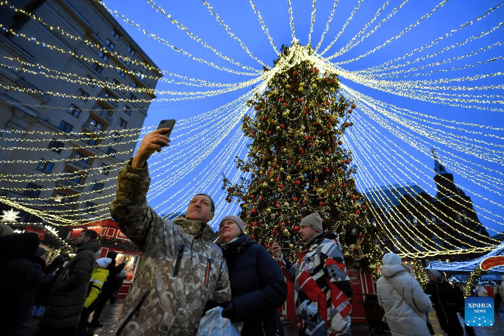 In pics: New Year decorations in Moscow-7