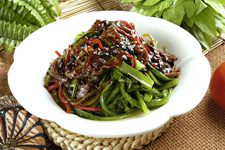 How to Make Oil Green Vegetable with Shredded Pomfret and Black Beans