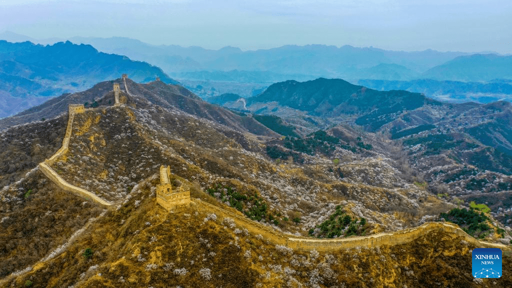 Aerial view of Great Wall through four seasons-5