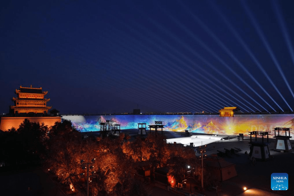 Night view of Jiayu Pass scenic area in China's Gansu-9