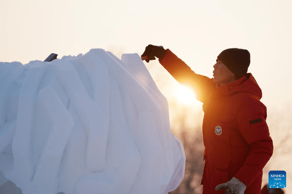 Contestants create snow sculptures at 30th National Snow Sculpture Contest in NE China-5