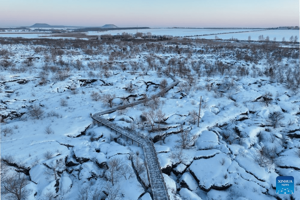 Snow scenery of Wudalianchi Geopark in Heihe, NE China-5