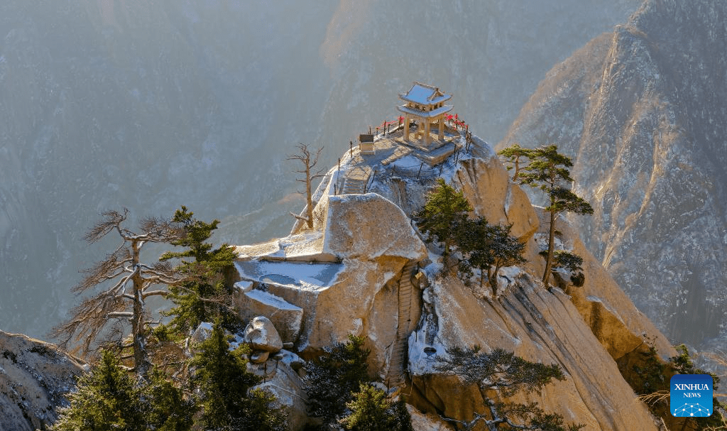 Snow scenery of Huashan Mountain in NW China's Shaanxi-4