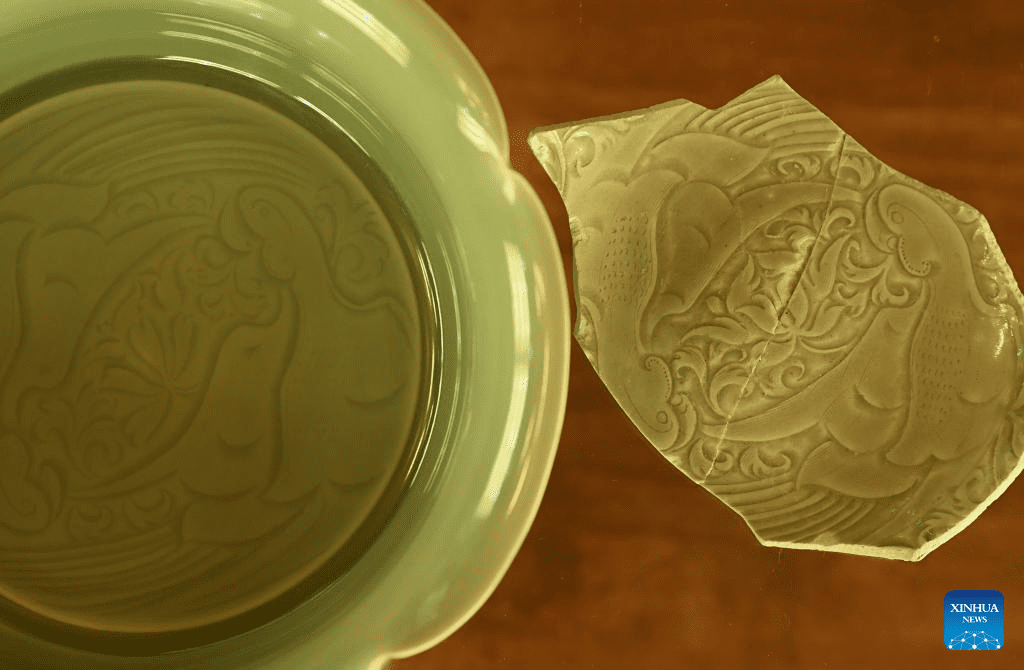 Young porcelain artisan revives celadon ware in ancient Shabu Kiln style-15