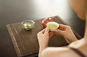 Tea Drinking Reveals Your Personality: Are You Being Described?-1