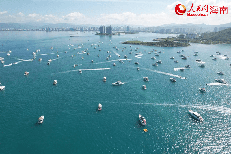 Yacht tourism thrives in Sanya, S China's Hainan-2