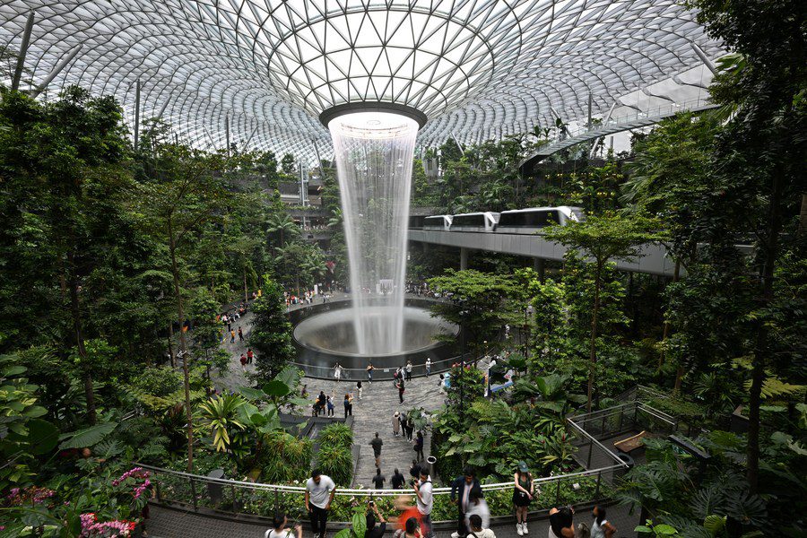 Fresh Chinese destinations under spotlight at Singapore travel fair-1