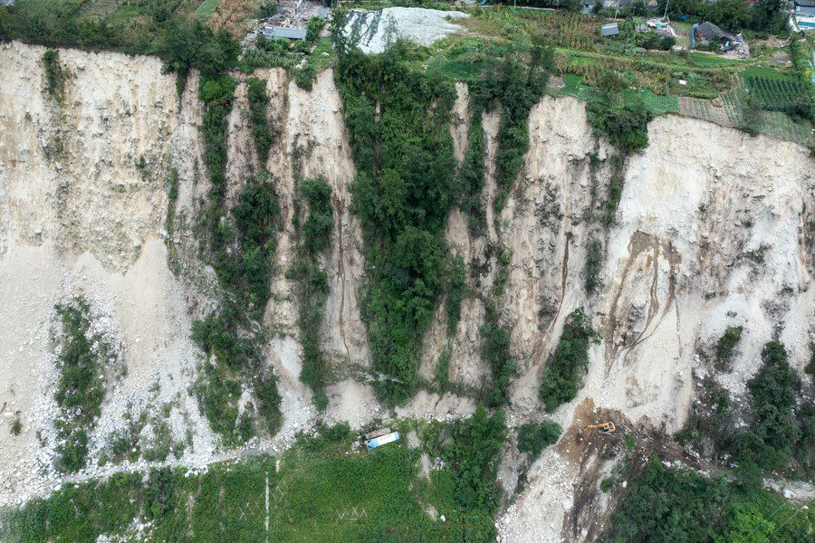 Scenic area in southwest China reopens a year after earthquake-1