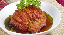 How to Make Steamed Pork with Rice Flour-2