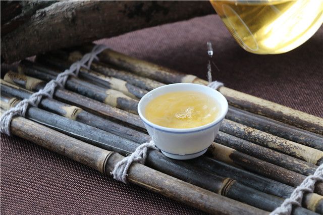 Characteristics and Benefits of Ancient Tree Spring Tea-3