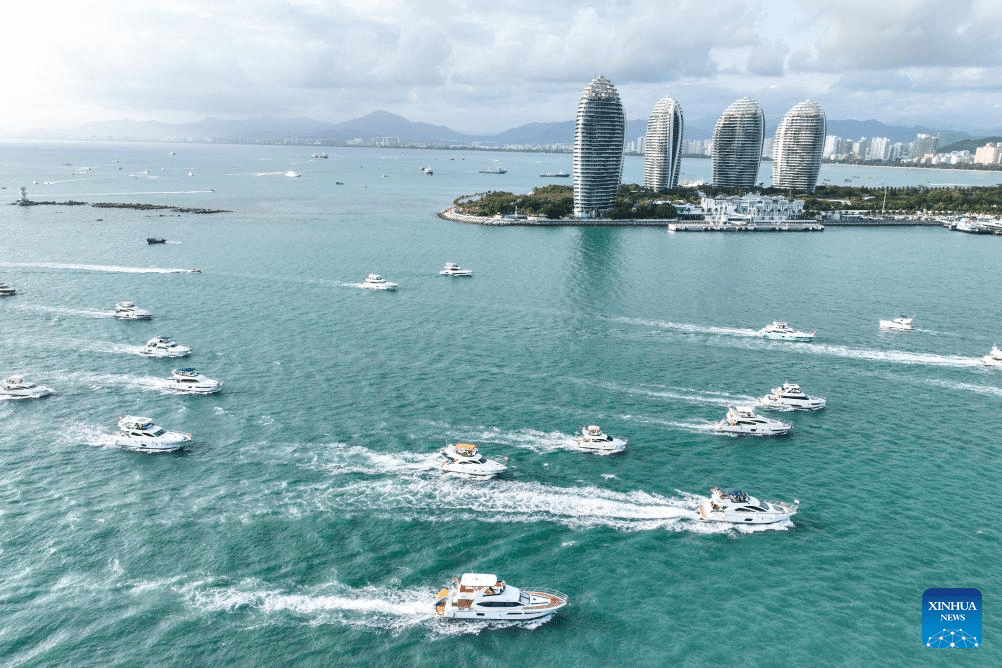 Yachts ride waves in Sanya, China's Hainan-3