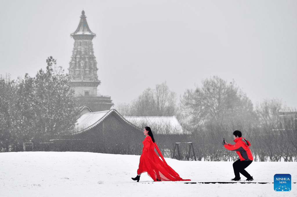 Rendezvous with snow refreshes landscapes in China-14