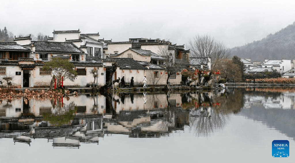 In pics: Snow scenery across China-14